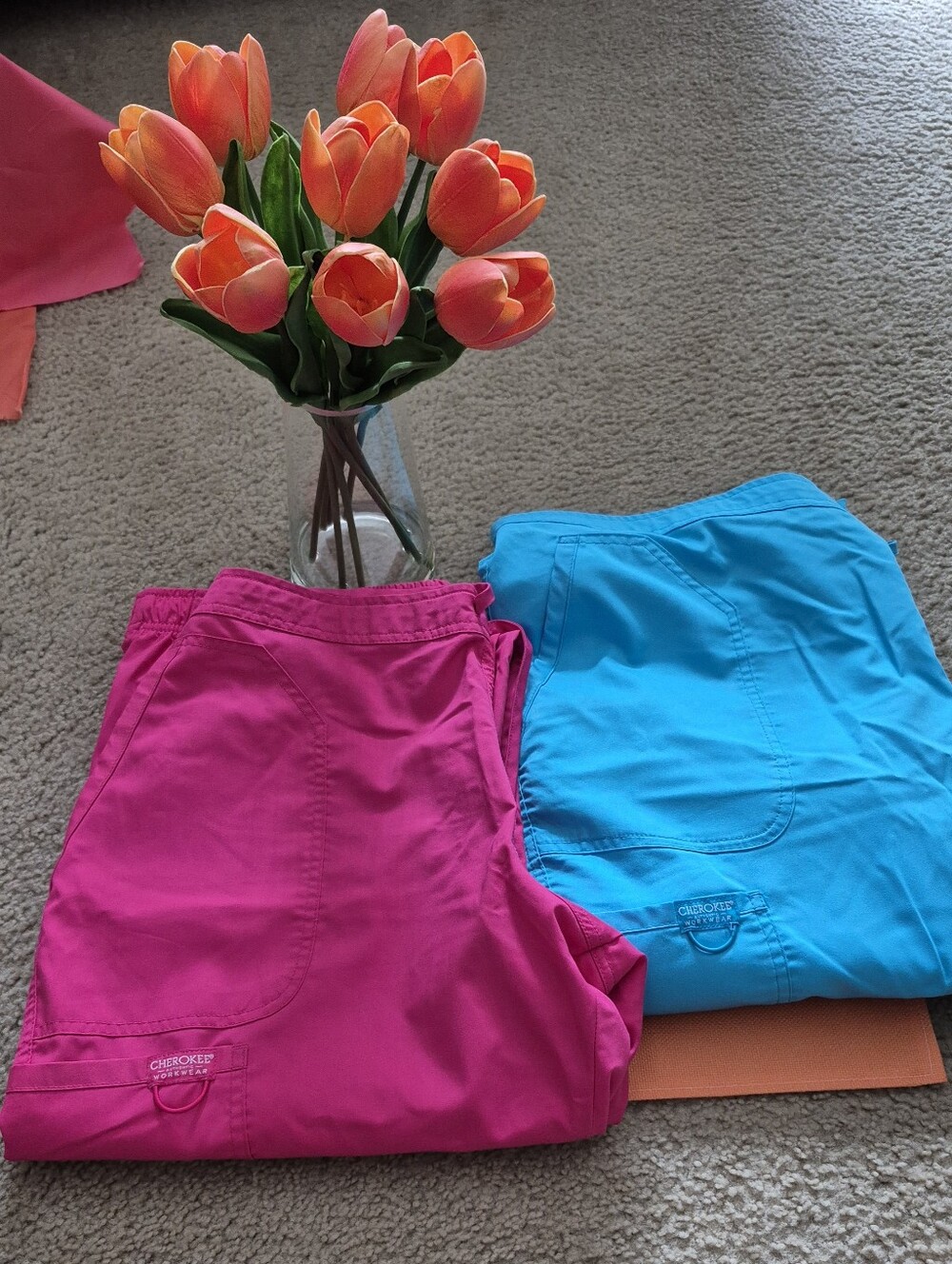 Cherokee Workwear Scrub Pants in Hot Pink and Teal. SIZE XL-PETITE. LIKE NEW!